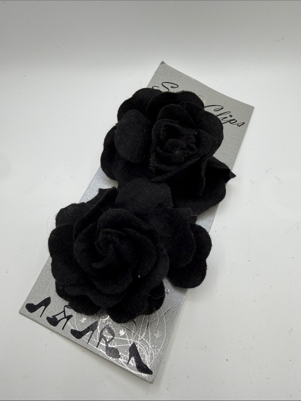 VTG Black Floral Felt Shoe Clip Set Wool